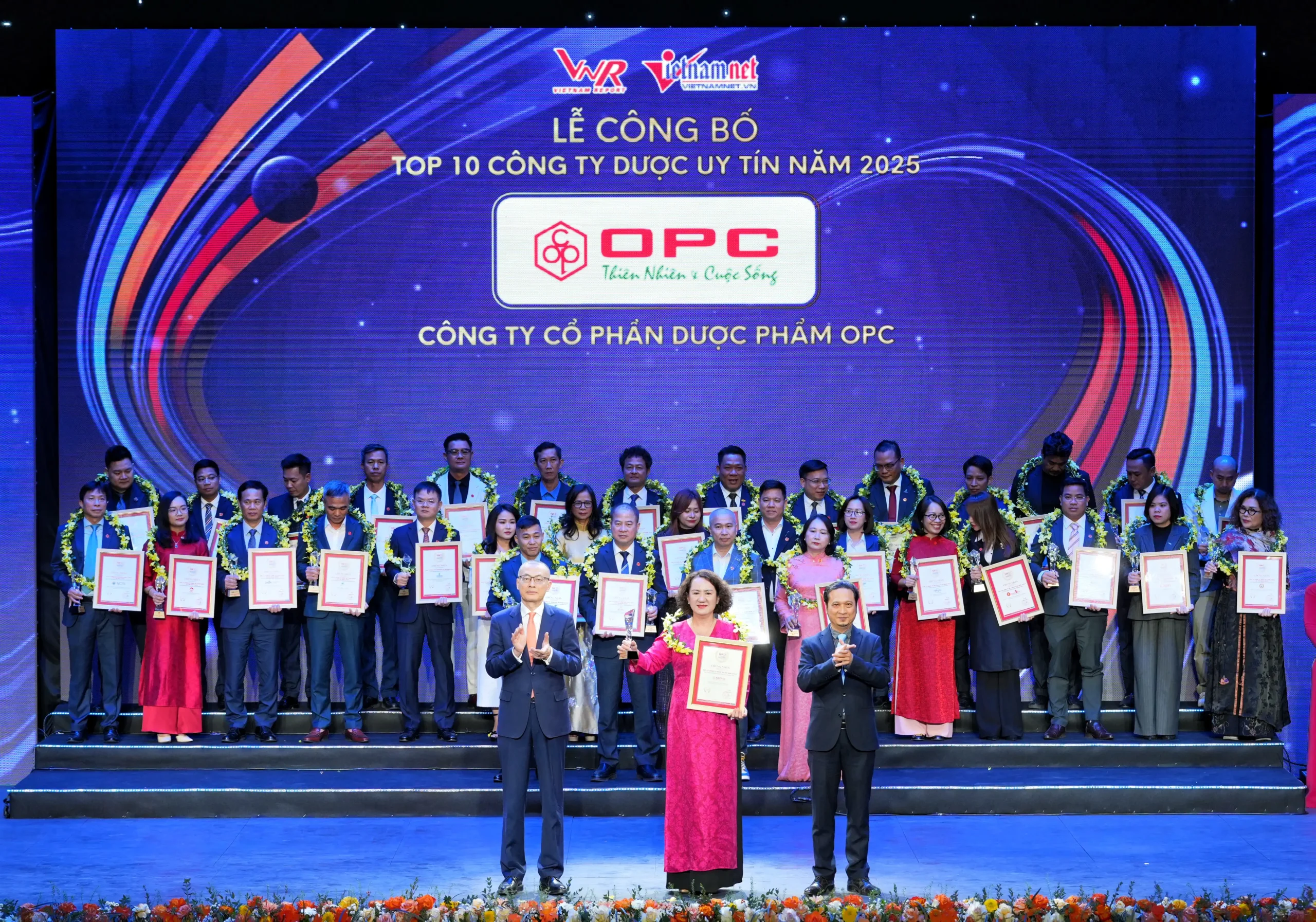 OPC 10 năm liên tiếp vào Top 10 Công ty uy tín ngành Dược
