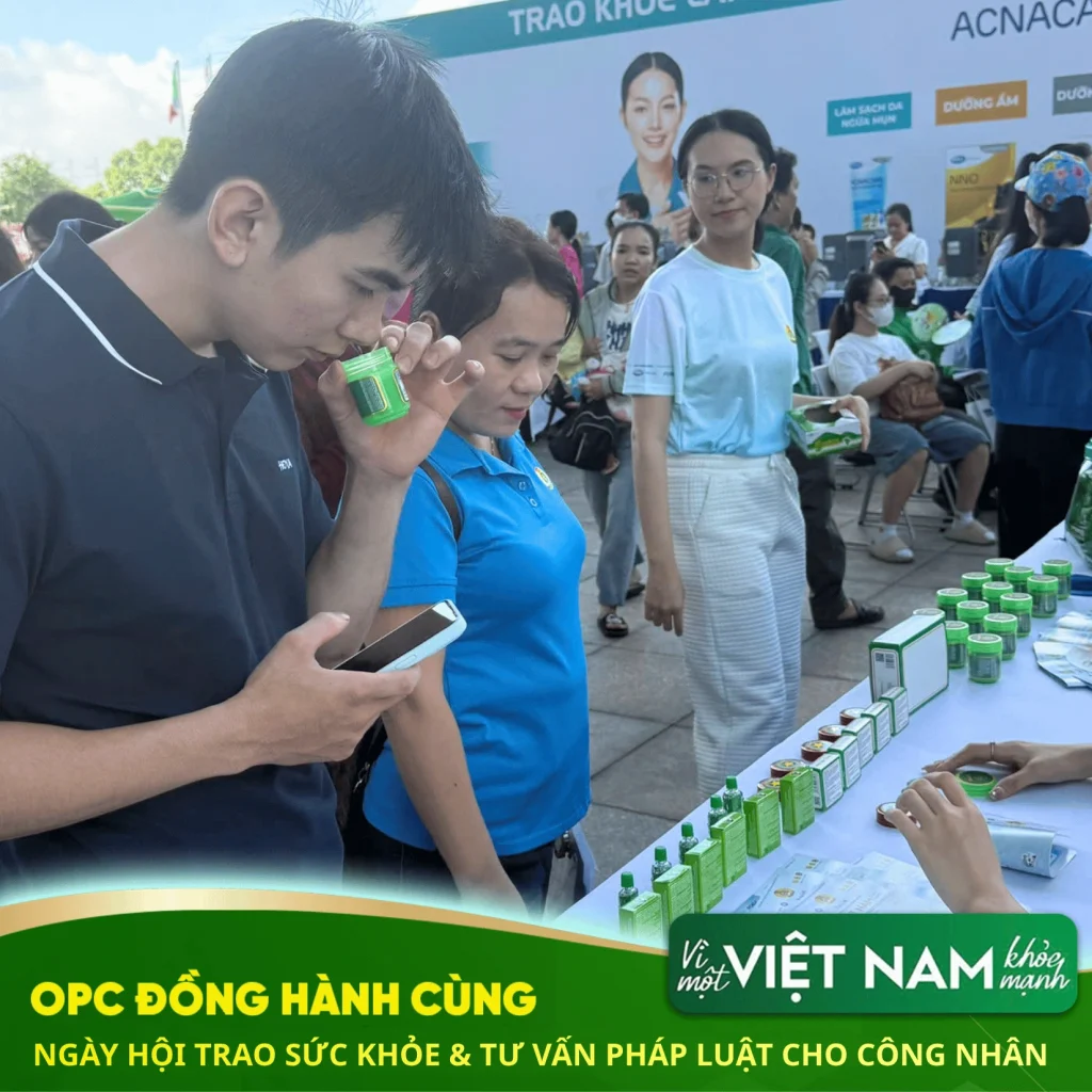 Ngày hội Trao sức khỏe & Tư vấn pháp luật cho Công nhân - Vì một Việt Nam khỏe mạnh”